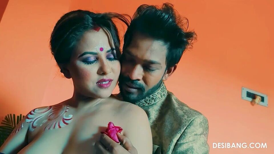 Desi Bang présente pornographie gros culs de Noname