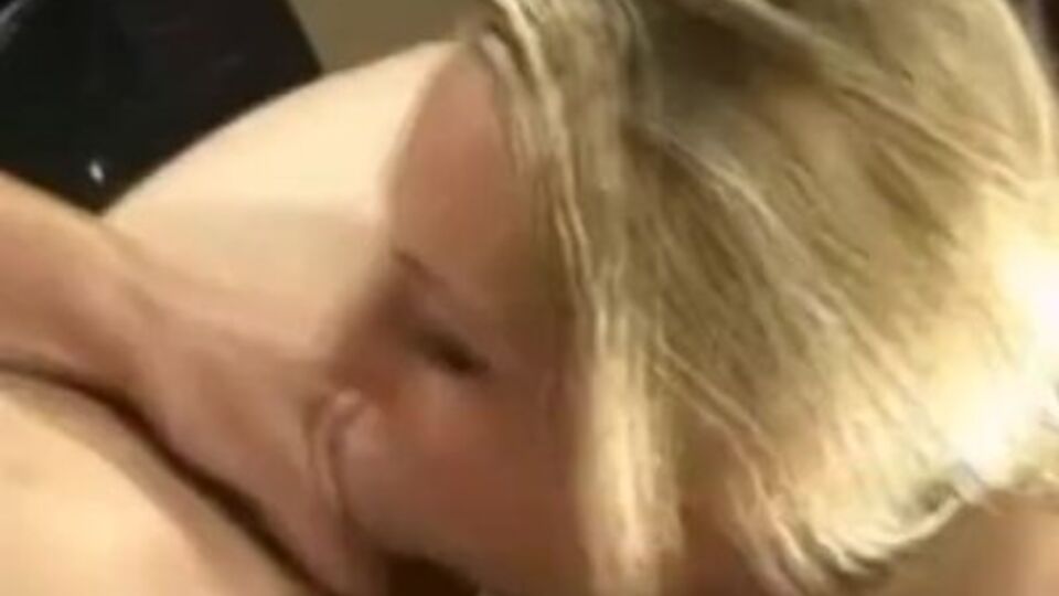 Mydirtyhobby présente scène orgasme de femme fatale