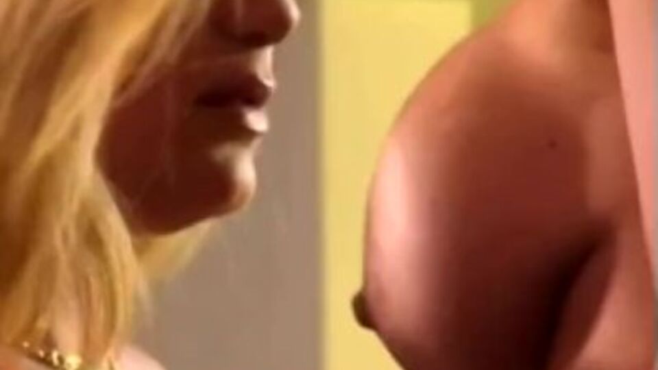 L'excellente Ashton Moore et Tyler Faith - pornographie embrasser - Penthouse
