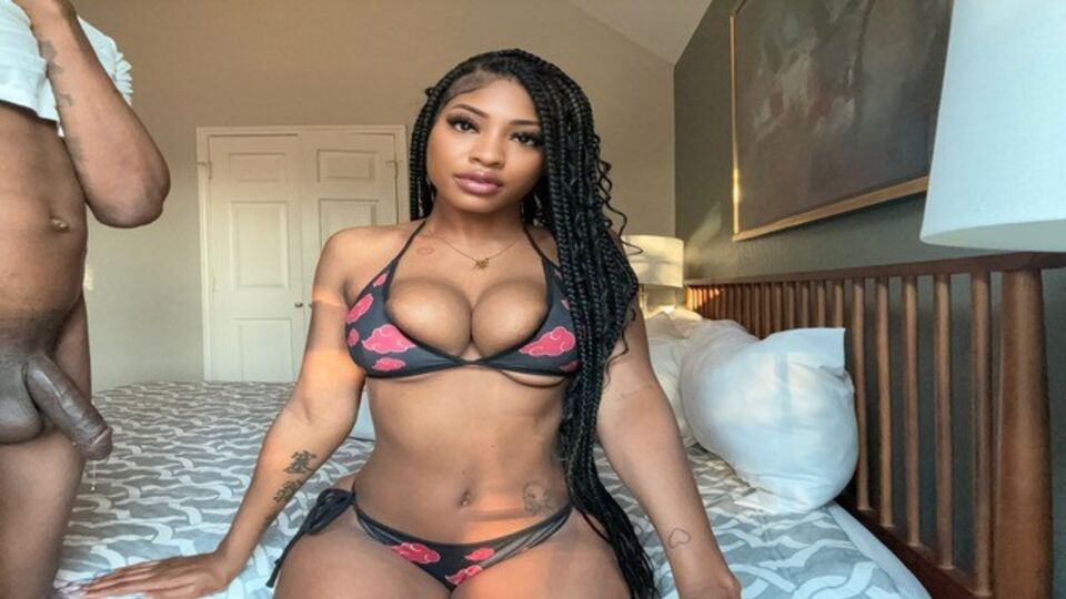 Energetica Gina WAP in porno tette reali