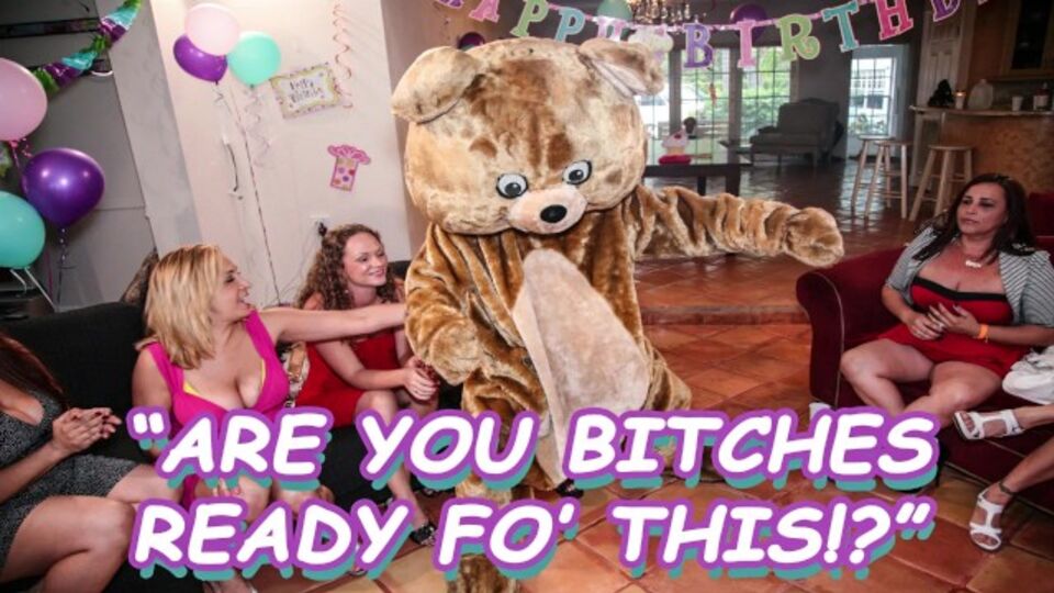 Dancing Bear - HD Fickfilm