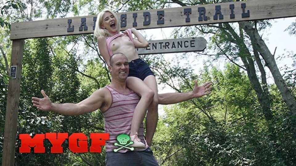 Pornographie de petite avec la sale Sean Lawless et Jessie Saint de My GF