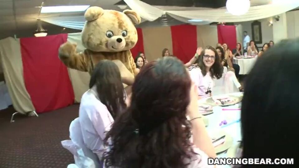 Dancing Bear - Gruppe Sexstreifen