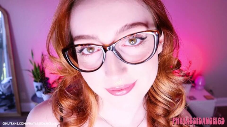 Verified Amateurs presenta clip capelli rossi con phatassedangel69
