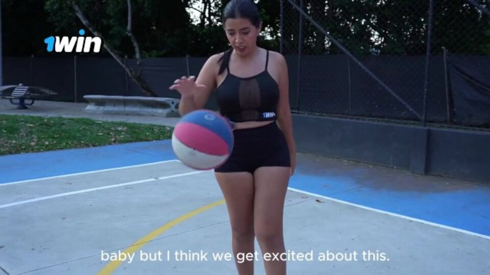 Contenu orgasme féminin de la bombe Lina 