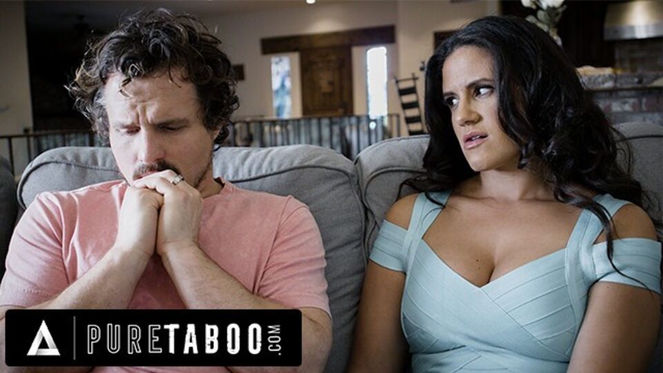 Penny Barber e Robby Echo in video pompino di Pure Taboo