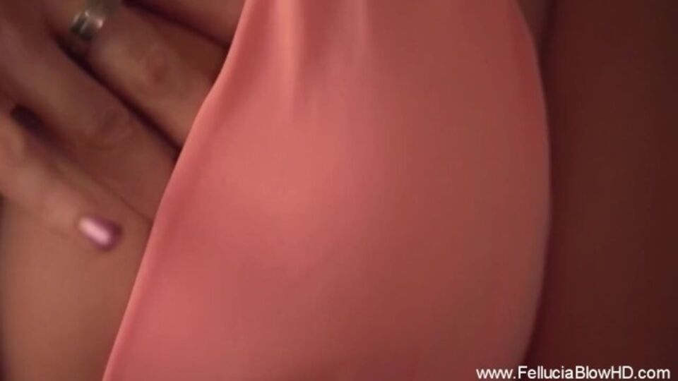 Amatoriale puttanella - trailer pompino - Fellucia Blow HD