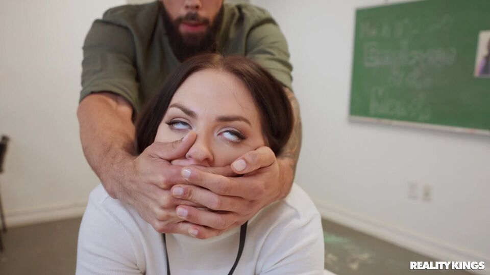 Lucy's Kurvig Sexstreifen