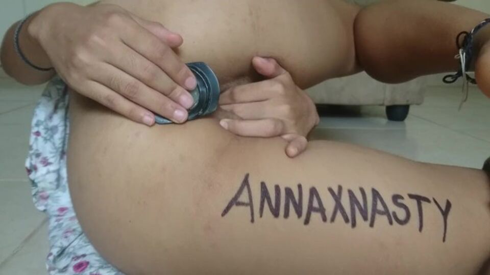 Verified Amateurs presenta scena cazzo finto con annaxnasty