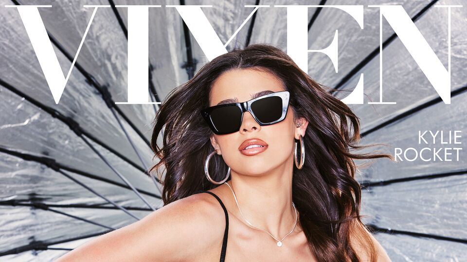 Natürliche Titten Sex mit verhexender Kylie Rocket von Vixen